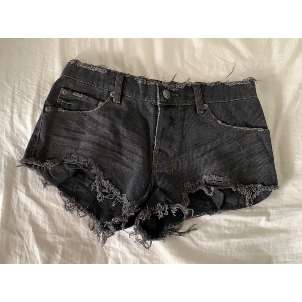 NWT Ksubi alberceque Cut Off Black Nine Shorts - Size 24